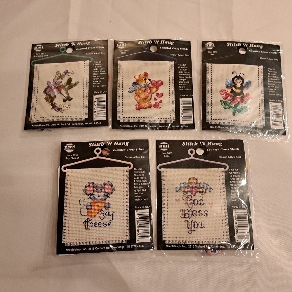 5 Stitch & Hang cross stitch kits sealed